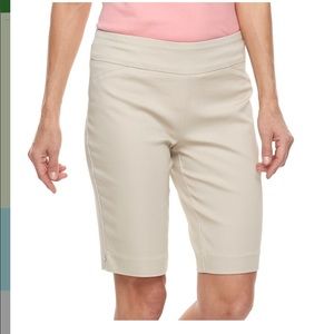 Kakahi Burmuda Shorts